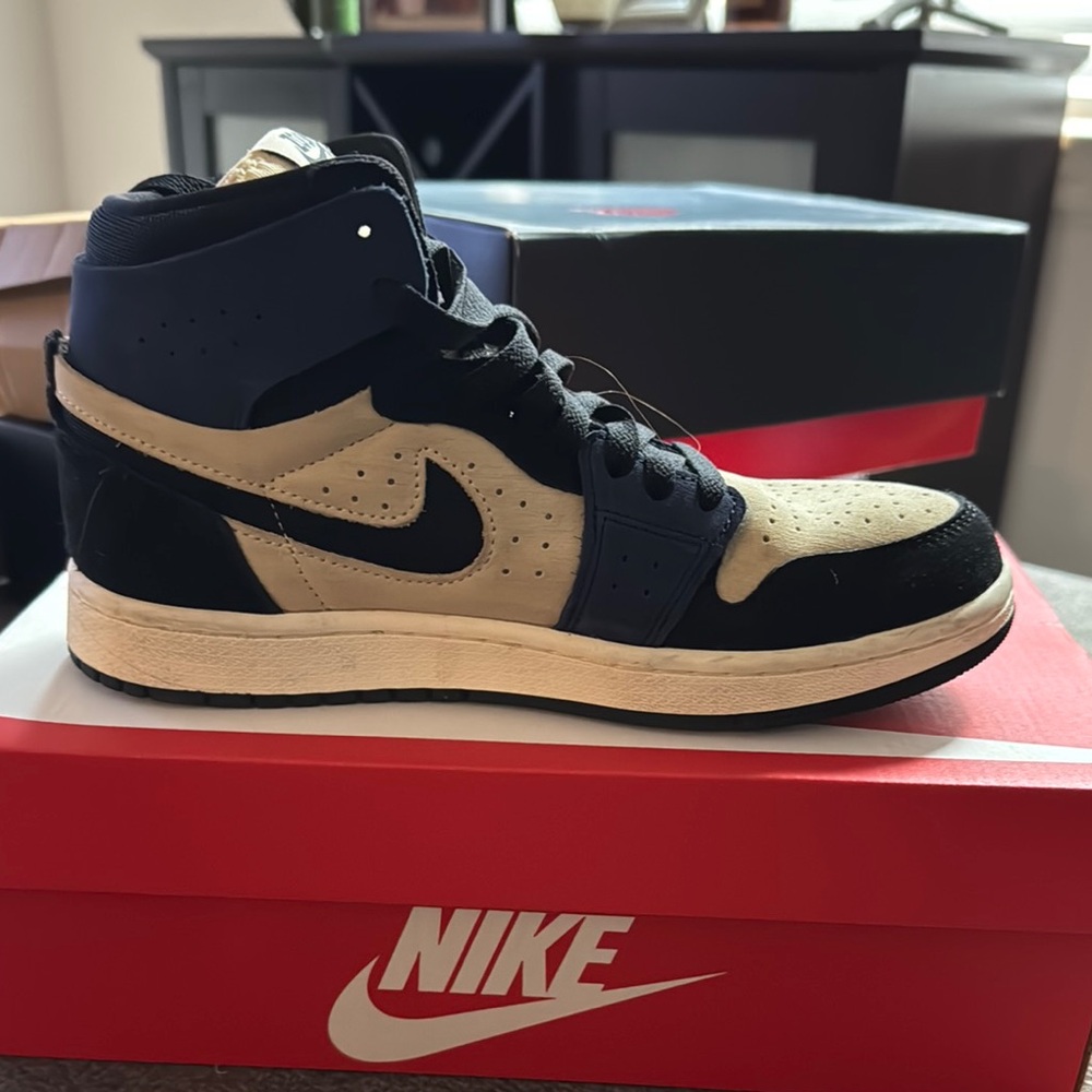 Air Jordan 1 Zoom CMFT 2